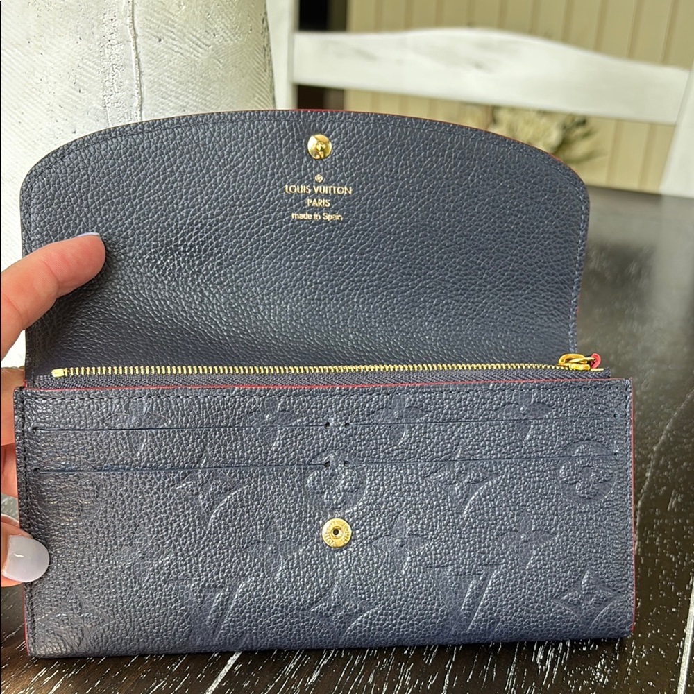 Louis Vuitton Navy empreinte wallet - Picture 7 of 10